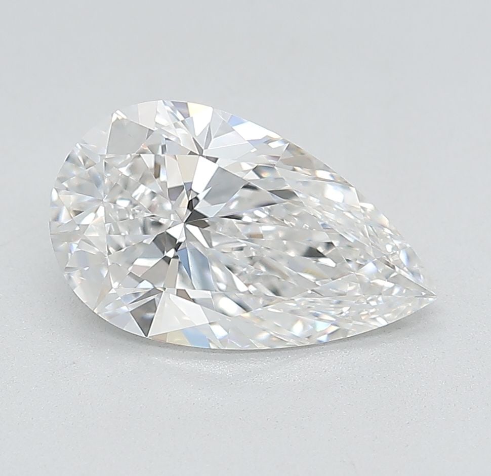 Loose Lab Diamond - IGI Pear 2.1ct E VVS2: Loose Lab Diamond - IGI Pear 2.1ct E VVS2 A stunning lab-grown pear-shaped diamond, certified by the International Gemological Institute (IGI) as E color and VVS2 clarity, boasts exceptional polish an