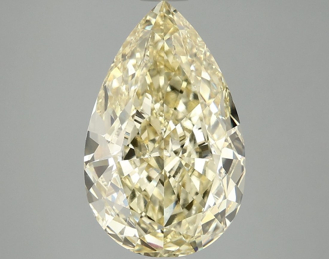 Loose Lab Diamond - IGI Pear 5.05ct Fancy Intense Yellow VVS2: Loose Lab Diamond - IGI Pear 5.05ct Fancy Intense Yellow VVS2 Experience the warmth and radiance of a genuine lab-grown diamond, boasting an exceptional 5.05ct Fancy Intense Yellow color with VVS2