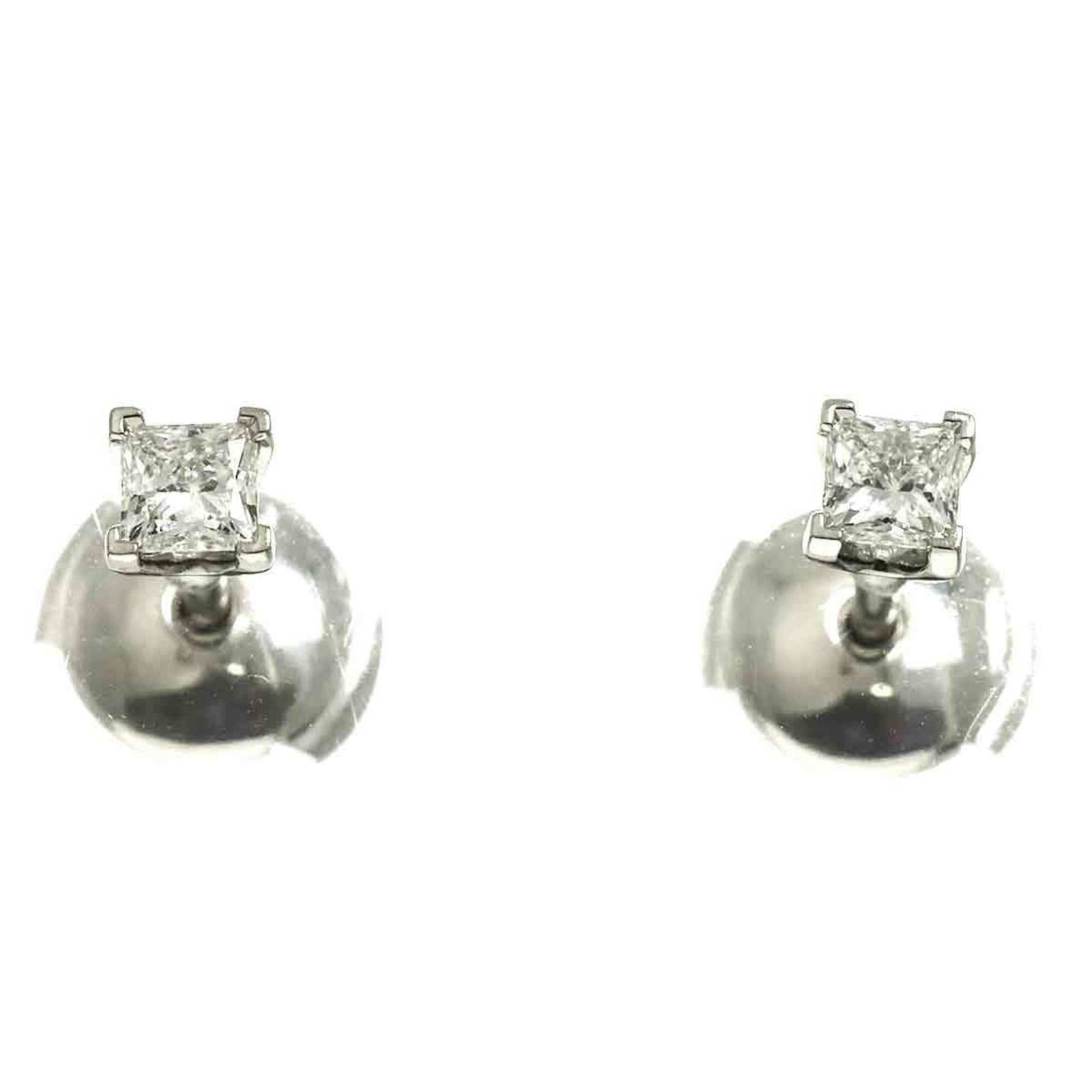 Tiffany Stud Earrings in Platinum 950 (1 of 10)