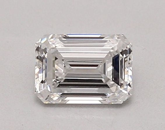 Loose Lab Diamond - IGI Emerald 0.9ct D VVS2: Loose Lab Diamond - IGI Emerald 0.9ct D VVS2 Experience the brilliance of a genuine lab-grown diamond, certified by the International Gemological Institute (IGI) as an Emerald cut with exceptional cla