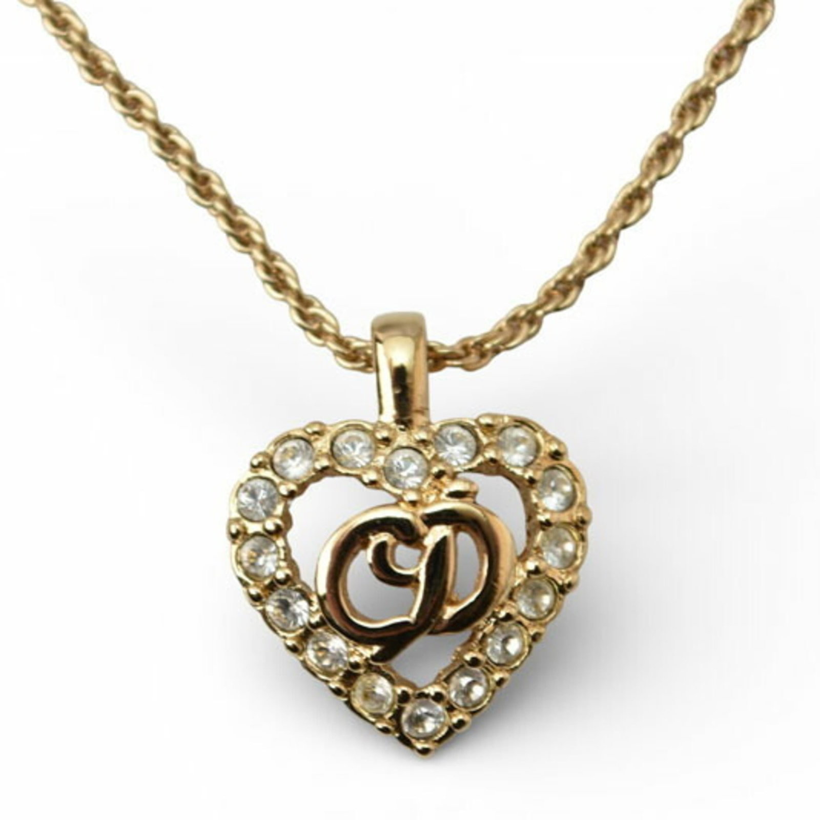 Heart Gold Christian Dior Necklace: Heart Gold Christian Dior Necklace A stunning gold-plated Christian Dior necklace, perfect for adding a touch of luxury to any outfit. With its sleek 15mm x 15mm pendant and adjustable 38-42cm chain,