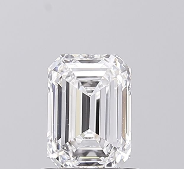 Loose Lab Diamond - IGI Emerald 1.02ct D VVS2: Loose Lab Diamond - IGI Emerald 1.02ct D VVS2 A rare and exceptional lab-grown diamond, certified by the International Gemological Institute (IGI), boasts an impressive 1.02 carat size with a color