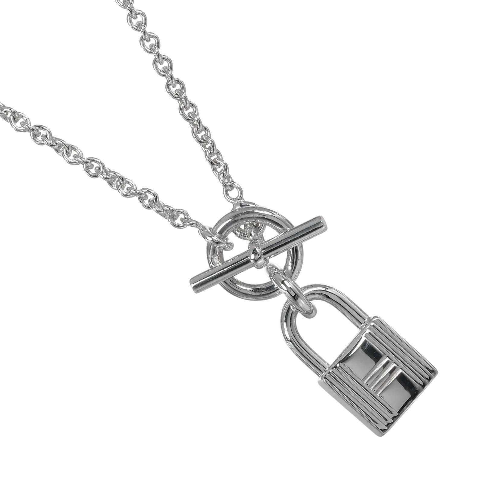 Women's Hermes Cadena Amulet Necklace Silver 925 Approx. 12.16g: Women's Hermes Cadena Amulet Necklace Silver 925 Approx. 12.16g A stunning silver 925 Hermes Cadena Amulet Necklace, perfect for adding a touch of luxury to any outfit. With its sleek design and 38cm