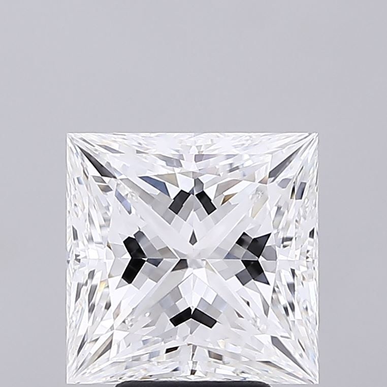 IGI Princess 5.05ct E VVS2 Loose Lab Diamond: IGI Princess 5.05ct E VVS2 Loose Lab Diamond Experience the unparalleled brilliance of a lab-grown diamond, certified by IGI as a stunning 5.05ct E VVS2 Princess cut gemstone. Its exceptional clarity