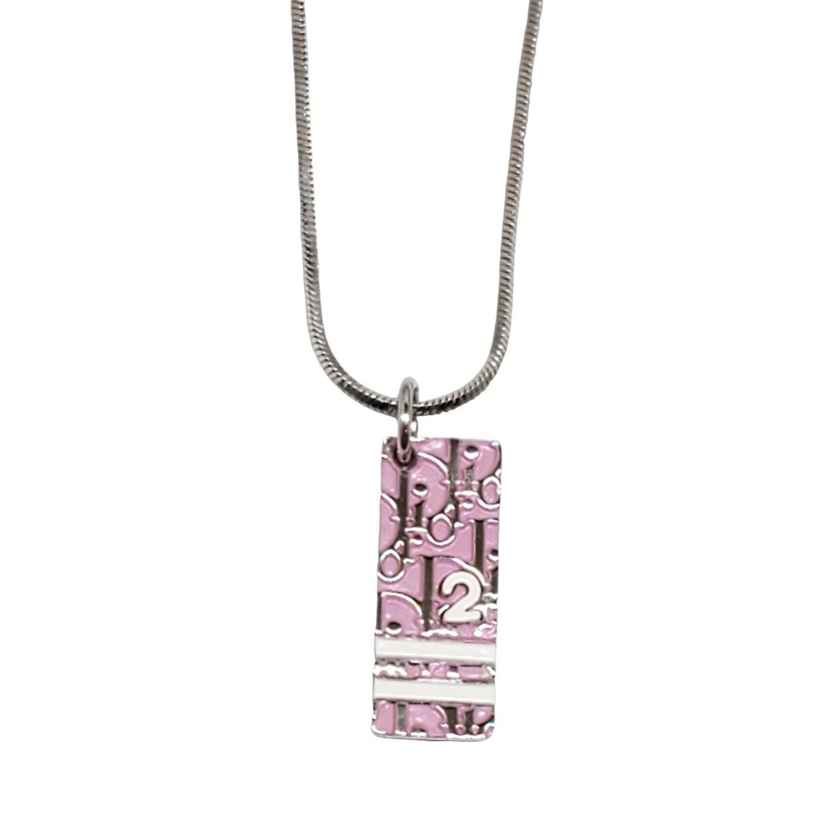 Store Christian Dior Trotter Necklace Silver Pink Women's Kaizuka: Store Christian Dior Trotter Necklace Silver Pink Women's Kaizuka Elevate your style with the iconic Christian Dior Trotter Necklace, boasting a striking silver pink hue that adds a touch of