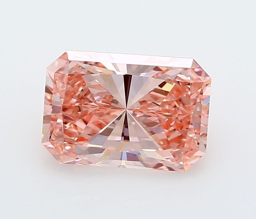IGI Radiant 2.52ct Fancy Vivid Pink VVS2 Loose Lab Diamond: IGI Radiant 2.52ct Fancy Vivid Pink VVS2 Loose Lab Diamond Experience the breathtaking beauty of a lab-grown Fancy Vivid Pink diamond, boasting an exceptional 2.52 carat cut and clarity grade of