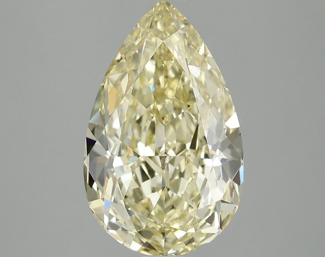Loose Lab Diamond - IGI Pear 4.1ct Fancy Intense Yellow VVS2: Loose Lab Diamond - IGI Pear 4.1ct Fancy Intense Yellow VVS2 Experience the warmth and brightness of a lab-grown diamond, certified by the International Gemological Institute (IGI) as a Fancy Intense