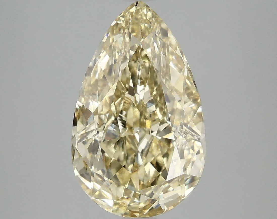 Loose Lab Diamond - IGI Pear 4.08ct Fancy Intense Yellow VVS2: Loose Lab Diamond - IGI Pear 4.08ct Fancy Intense Yellow VVS2 Experience the warmth and uniqueness of a lab-grown diamond, certified by IGI as a Fancy Intense Yellow with exceptional clarity (VVS2) an