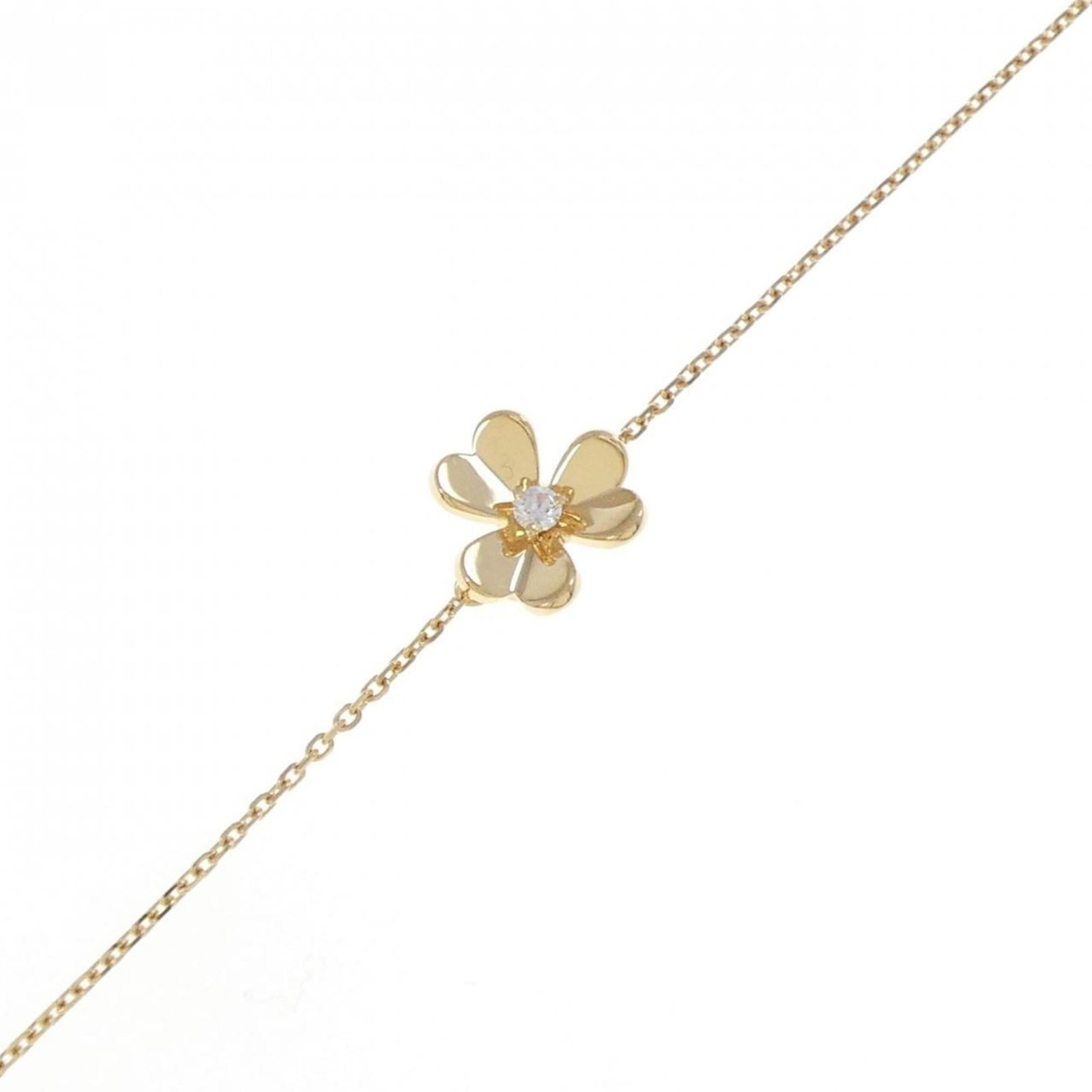 Van Cleef & Arpels 18k Yellow Gold Charm Bracelet: Van Cleef & Arpels 18k Yellow Gold Charm Bracelet Elevate your style with the iconic Van Cleef & Arpels charm bracelet, crafted from 18k yellow gold and adorned with a stunning diamond stone. This del