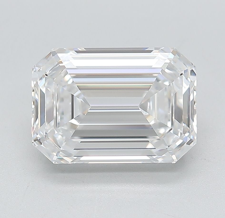 Loose Lab Diamond - IGI Emerald 3.48ct D IF: Loose Lab Diamond - IGI Emerald 3.48ct D IF A rare and stunning emerald-cut lab diamond, certified by the International Gemological Institute (IGI), boasts exceptional clarity with an IF grade and vib