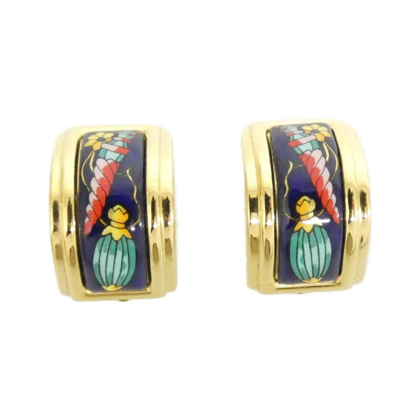 Earrings Hermes Clip: Earrings Hermes Clip Add a touch of luxury to your everyday look with these stunning Hermes clip earrings, boasting the iconic brand's signature style and sleek design. Made from high-quality material