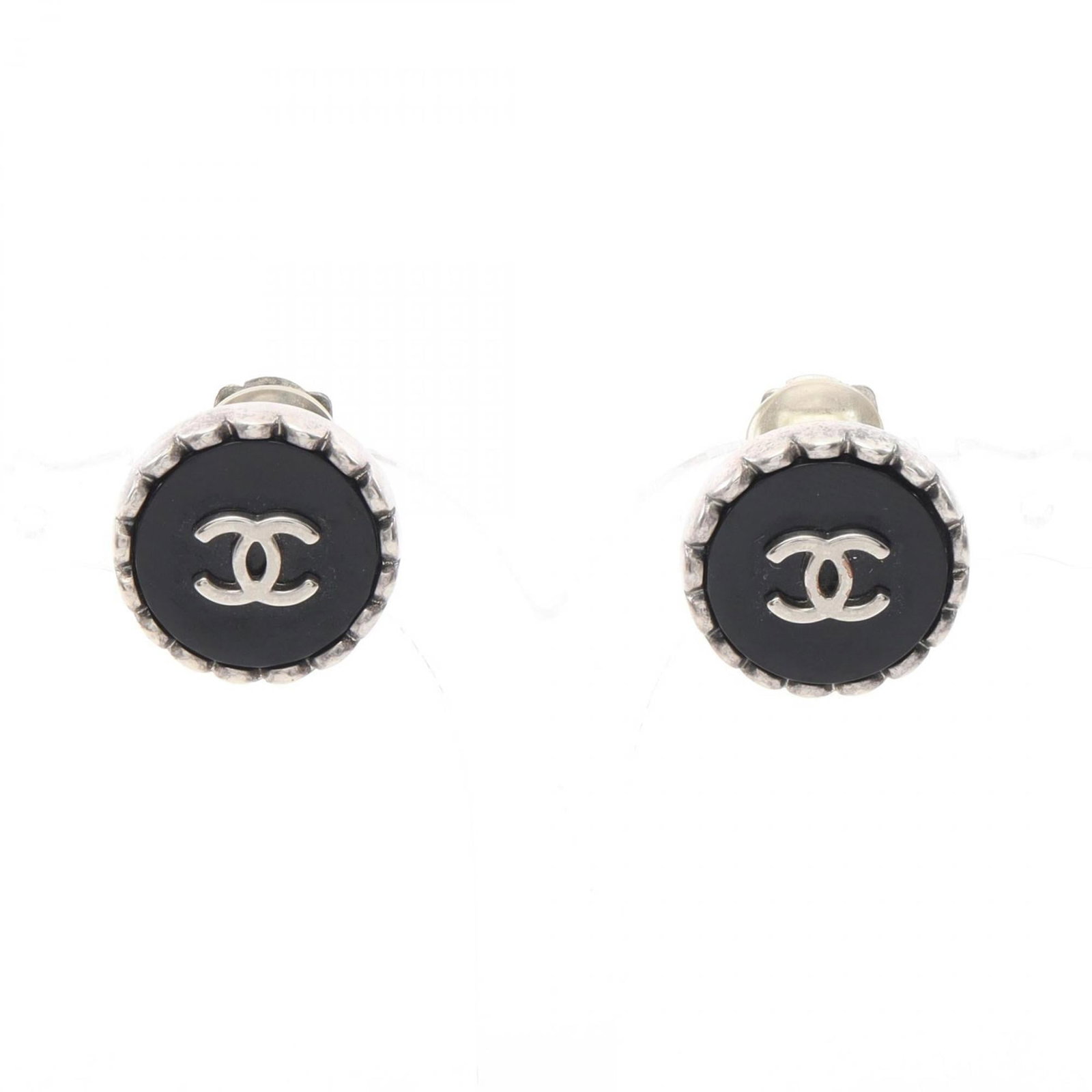 Stainless Steel Chanel Clip Earrings: Stainless Steel Chanel Clip Earrings Elevate your everyday style with these authentic Chanel clip earrings, crafted from durable stainless steel and boasting a sleek black finish. With their classic d
