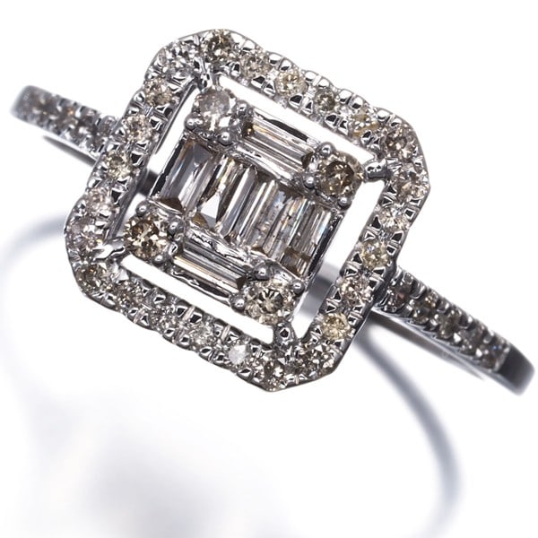Baguette-cut diamond ring in 18k white gold, 0.40ct. (1 of 5)