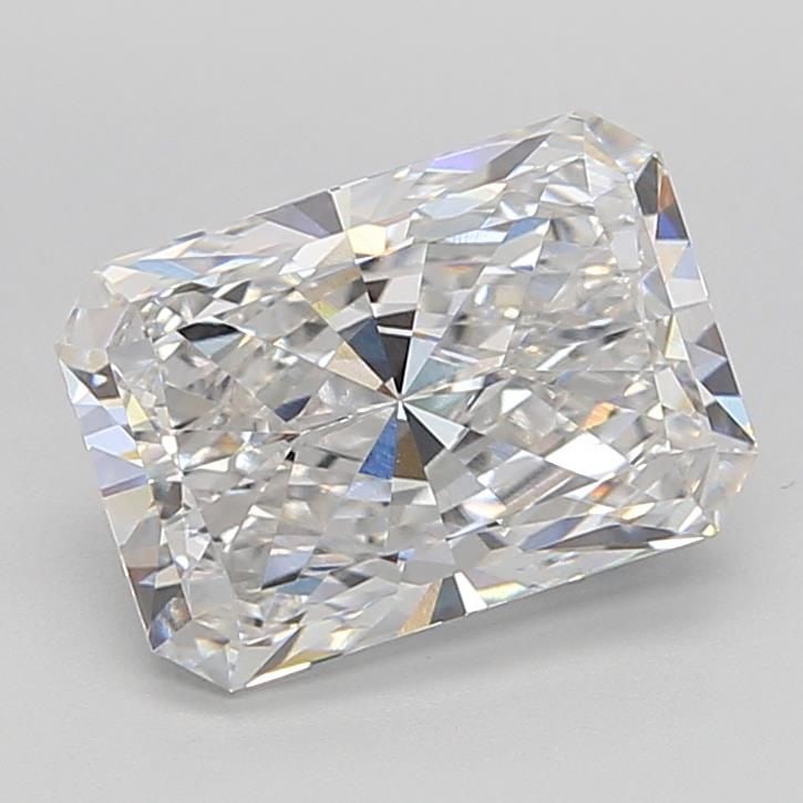 Loose Lab Diamond - GIA Radiant 3.55ct E VVS2: Loose Lab Diamond - GIA Radiant 3.55ct E VVS2 A rare and exceptional lab-grown diamond, certified by the prestigious GIA, boasts a radiant cut and flawless VVS2 clarity, making it a true gem for any j
