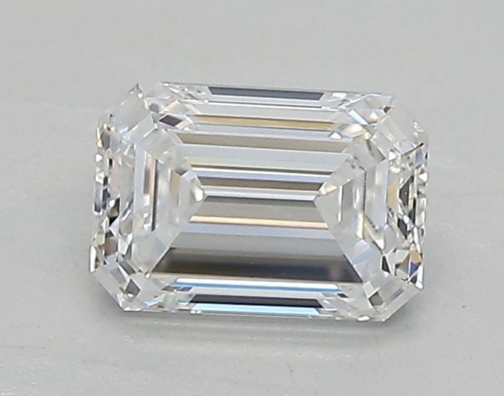 Loose Lab Diamond - IGI Emerald 0.8ct D IF: Loose Lab Diamond - IGI Emerald 0.8ct D IF Experience the brilliance of a lab-grown diamond, certified by IGI as an Emerald 0.8ct D IF, boasting exceptional color (D), clarity (IF), and polish (EX). T