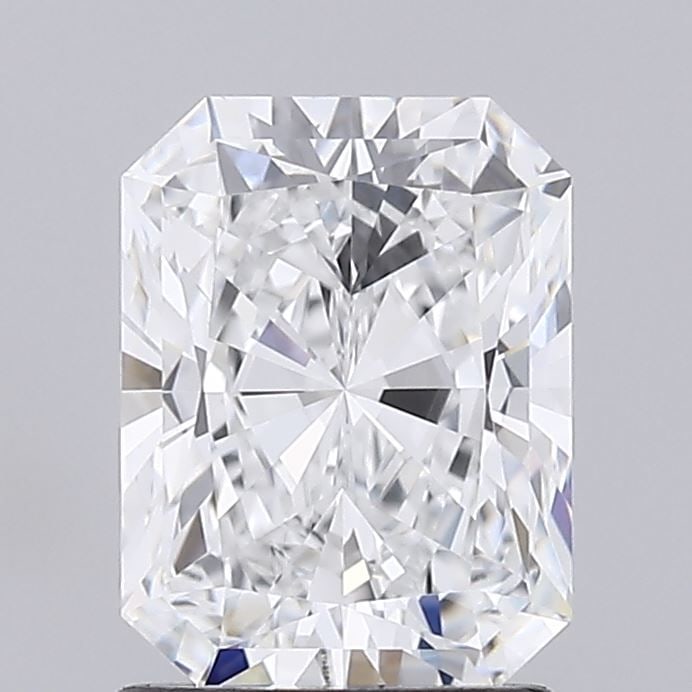 IGI Radiant 1.38ct D VVS2 Loose Lab Diamond: IGI Radiant 1.38ct D VVS2 Loose Lab Diamond Experience the brilliance of a lab-grown diamond, certified by IGI as D color and VVS2 clarity, with exceptional cut, polish, and symmetry. This radiant 1.3