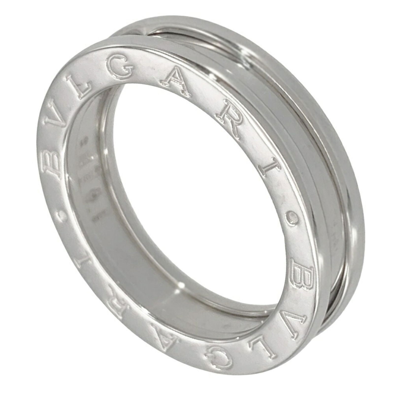 Bvlgari White Gold 18k Band Ring: Bvlgari White Gold 18k Band Ring A stunning Bvlgari band ring in 18k white gold, set with subtle elegance, boasts a sleek and slender design that complements any style. With its delicate width of 4.7m