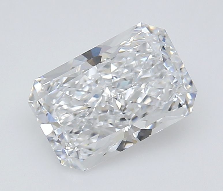 IGI Radiant 1.5ct D VVS2 Loose Lab Diamond: IGI Radiant 1.5ct D VVS2 Loose Lab Diamond Experience the brilliance of a lab-grown diamond, certified by IGI as D color, VVS2 clarity, and EX polish and symmetry. This 1.5ct radiant gemstone shines
