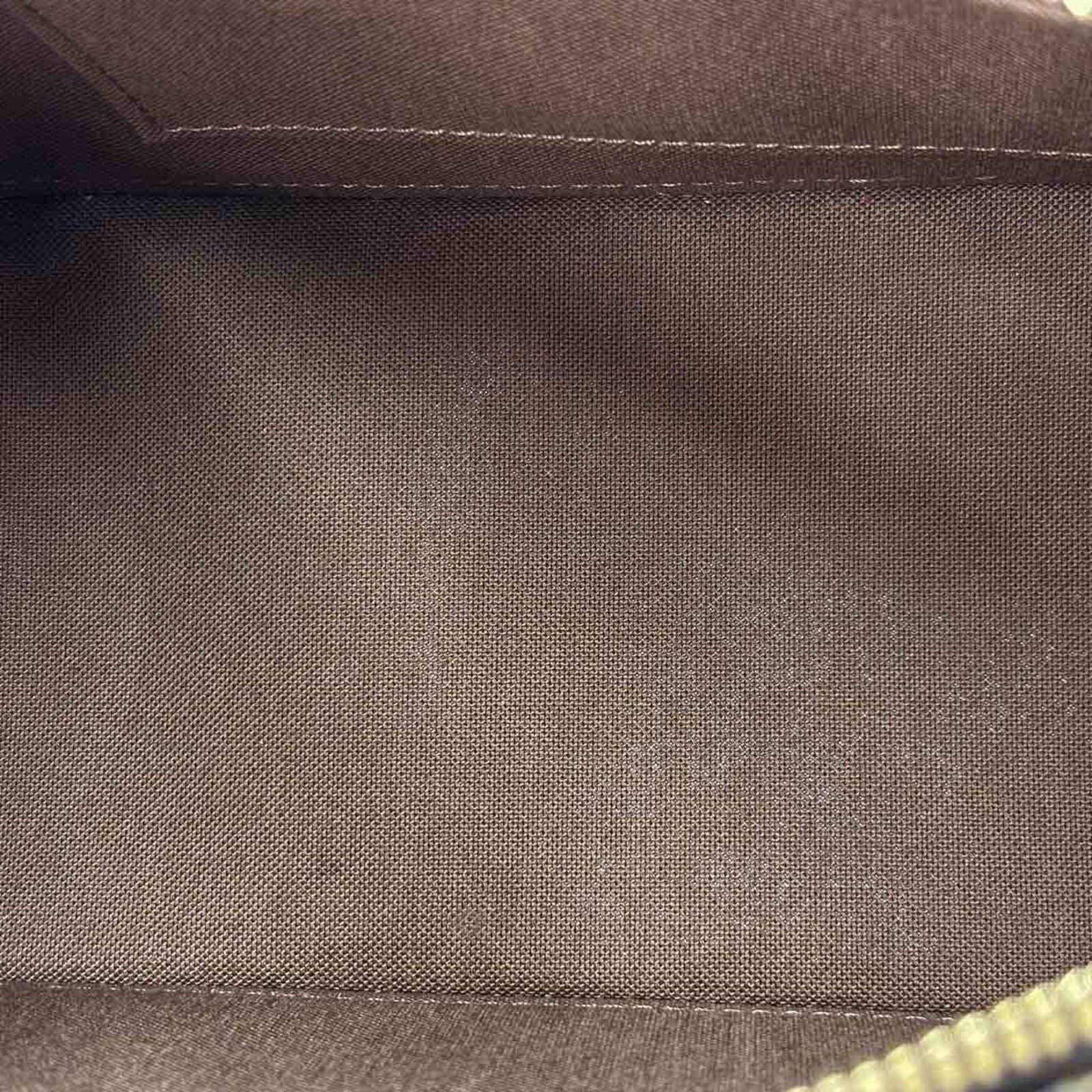 Louis Vuitton Monogram Handbag - 8