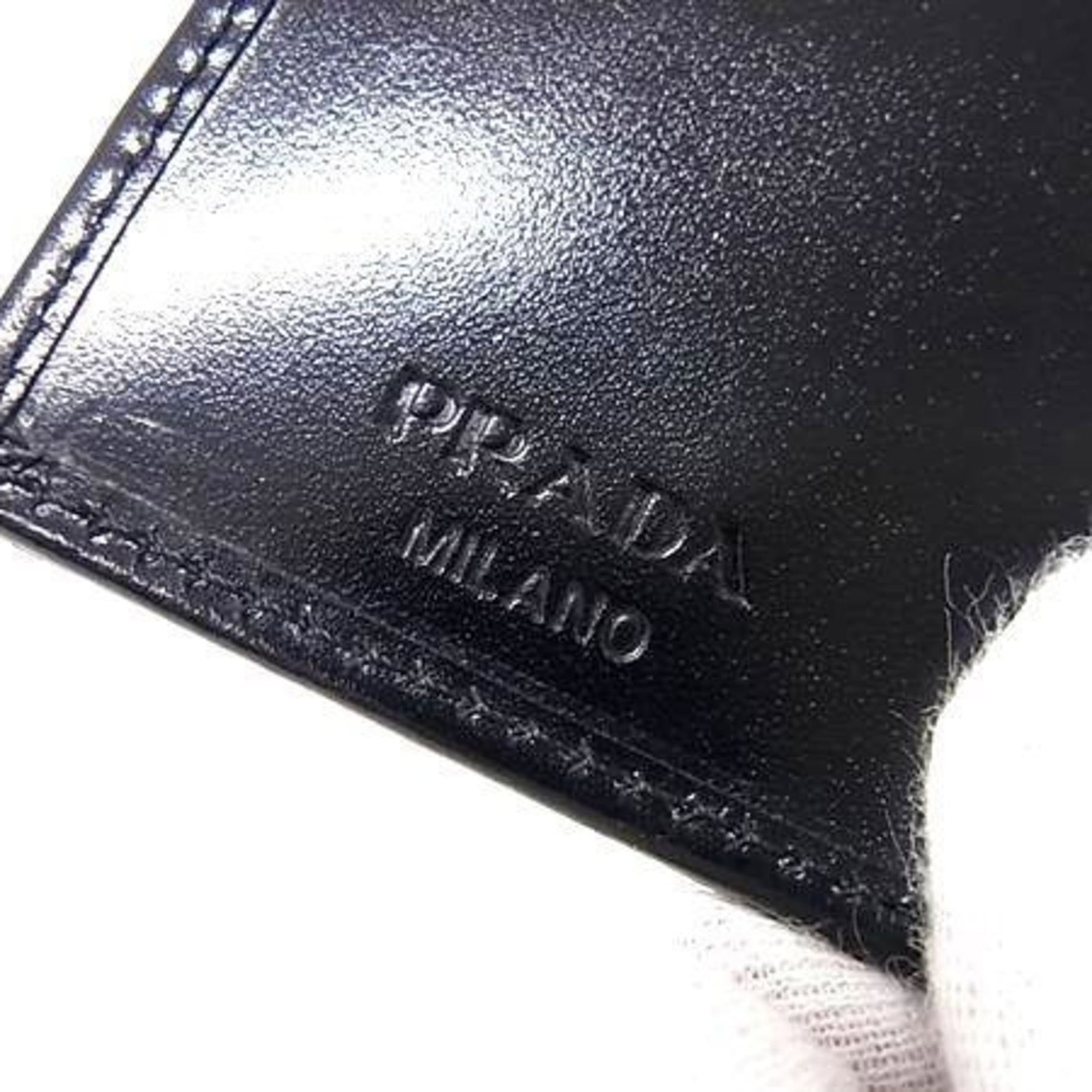 Prada Keycase in Leather - 4