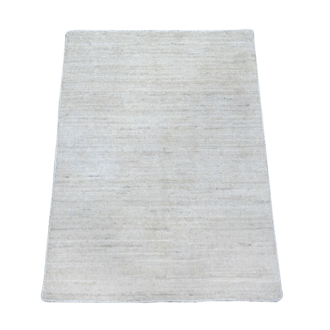 Rug 2'1"x3' Pearl White Hand Knotted Single Color Modern Peshawar Wool: Rug 2'1"x3' Pearl White Hand Knotted Single Color Modern Peshawar Wool Experience the timeless elegance of our Pearl White Hand Knotted Peshawar Wool Rug, expertly crafted from 100% wool for a luxurio