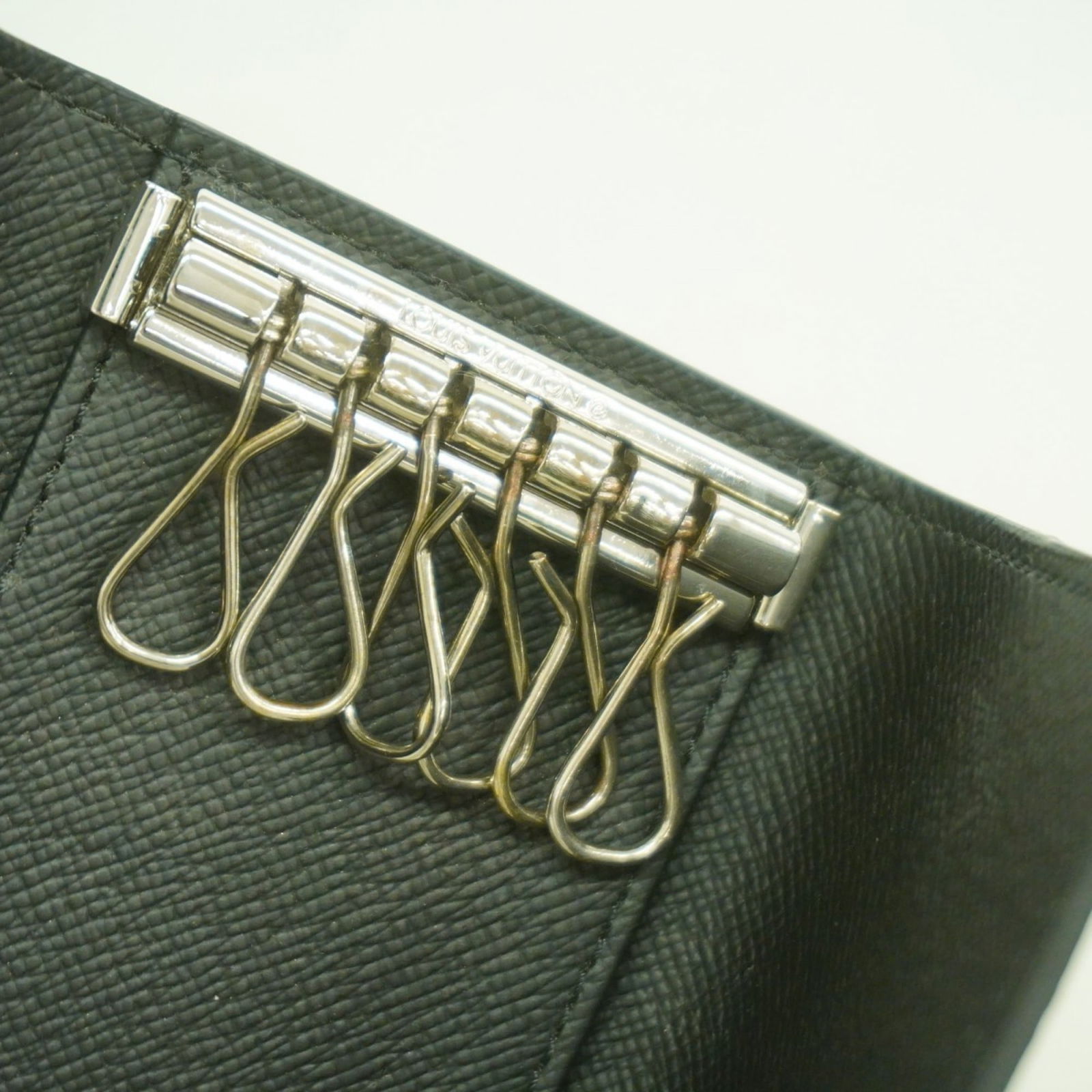 Keycase Louis Vuitton - 7
