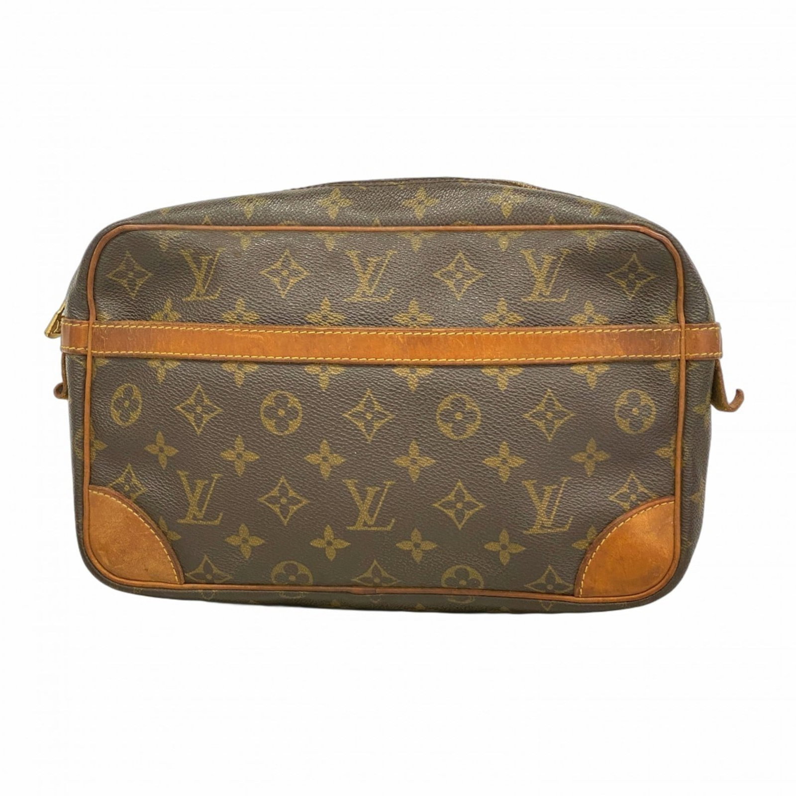 Bag Louis Vuitton Clutch: Bag Louis Vuitton Clutch A timeless piece from the iconic Louis Vuitton brand, this brown clutch bag exudes elegance with its classic design and premium leather finish. With its spacious interior and