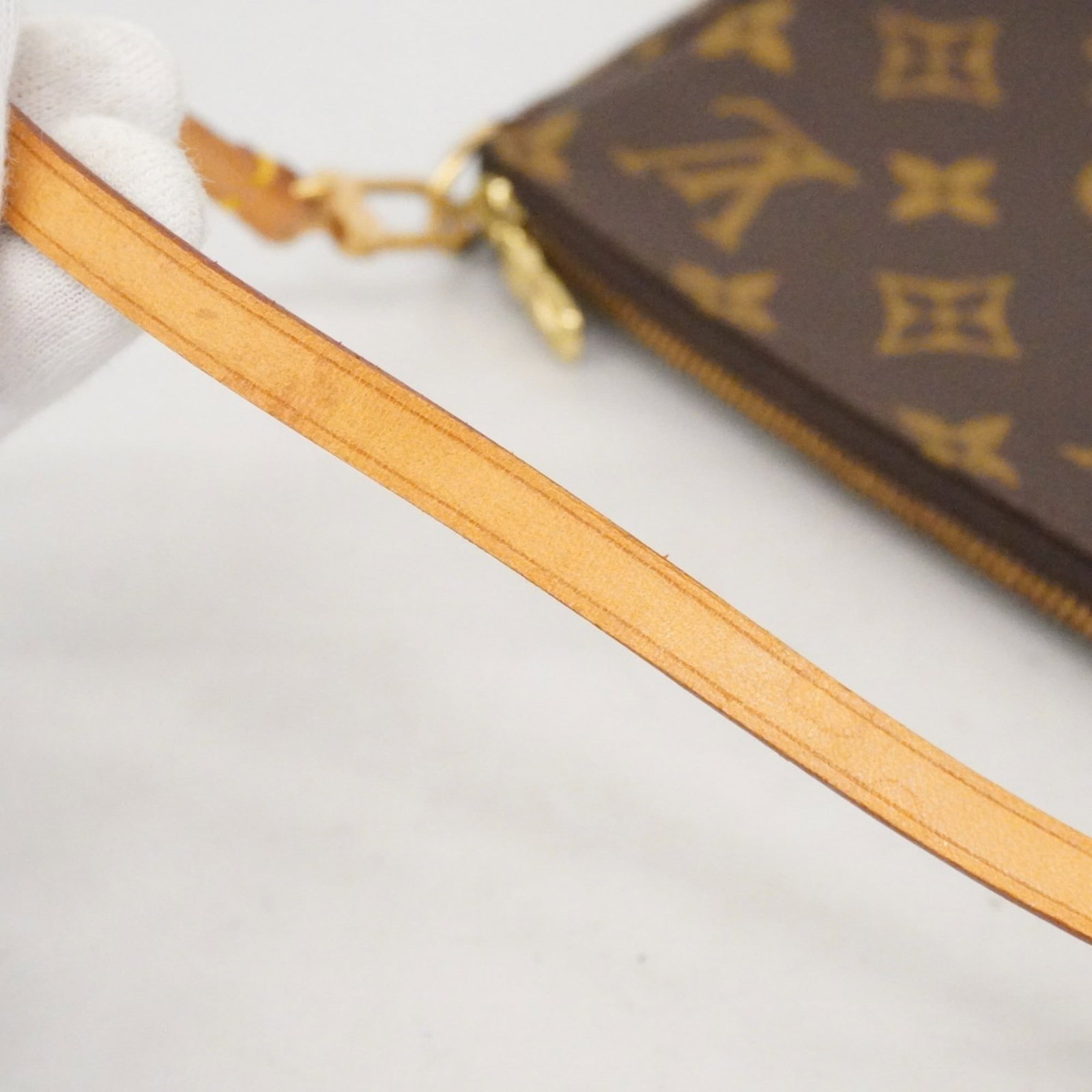 Pouch Louis Vuitton - 10