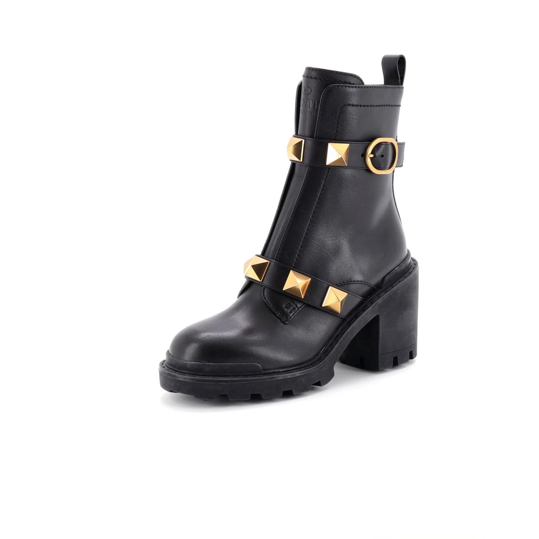 Valentino Garavani Women's Roman Stud Combat Ankle Boots in Leather: Valentino Garavani Women's Roman Stud Combat Ankle Boots in Leather Elevate your style with the iconic Valentino Garavani Women's Roman Stud Combat Ankle Boots, boasting sleek black leather upper and