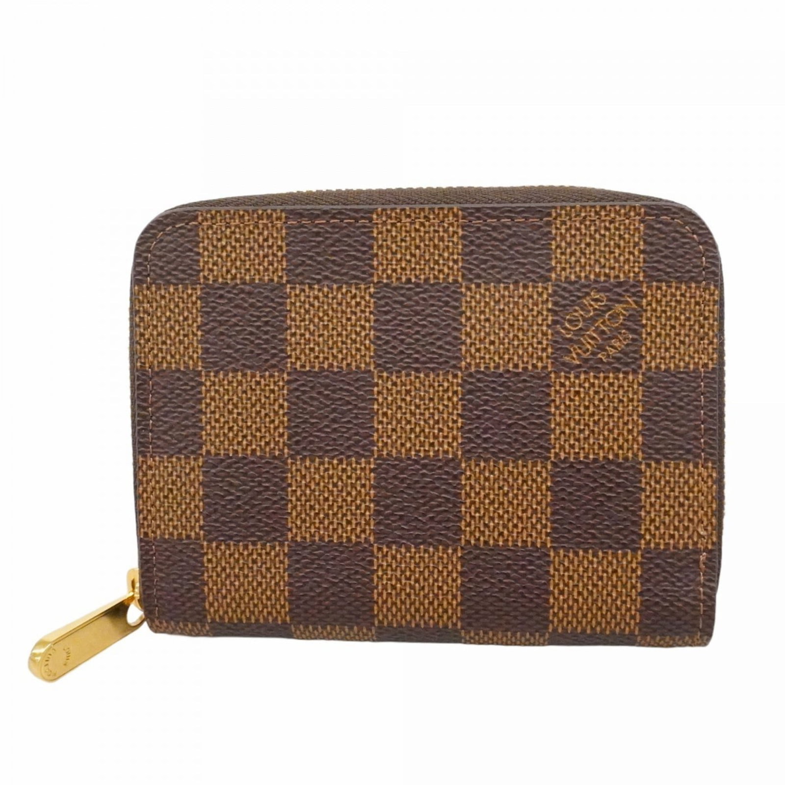 Louis Vuitton Coin Purse: Louis Vuitton Coin Purse A timeless and elegant accessory, this Louis Vuitton coin purse is a must-have for anyone who appreciates luxury and sophistication. With its classic Ebene monogram pattern an