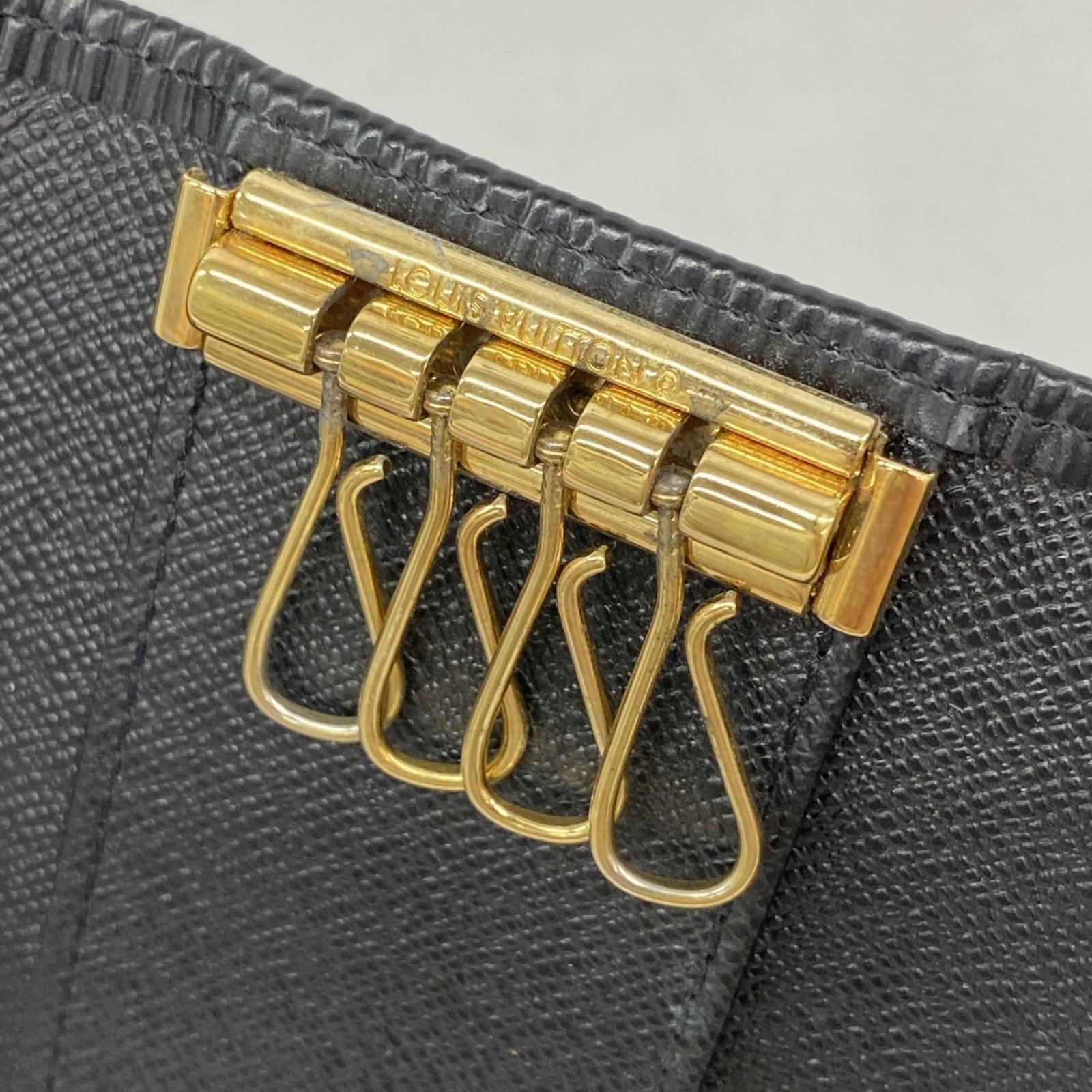 Keycase Louis Vuitton - 5