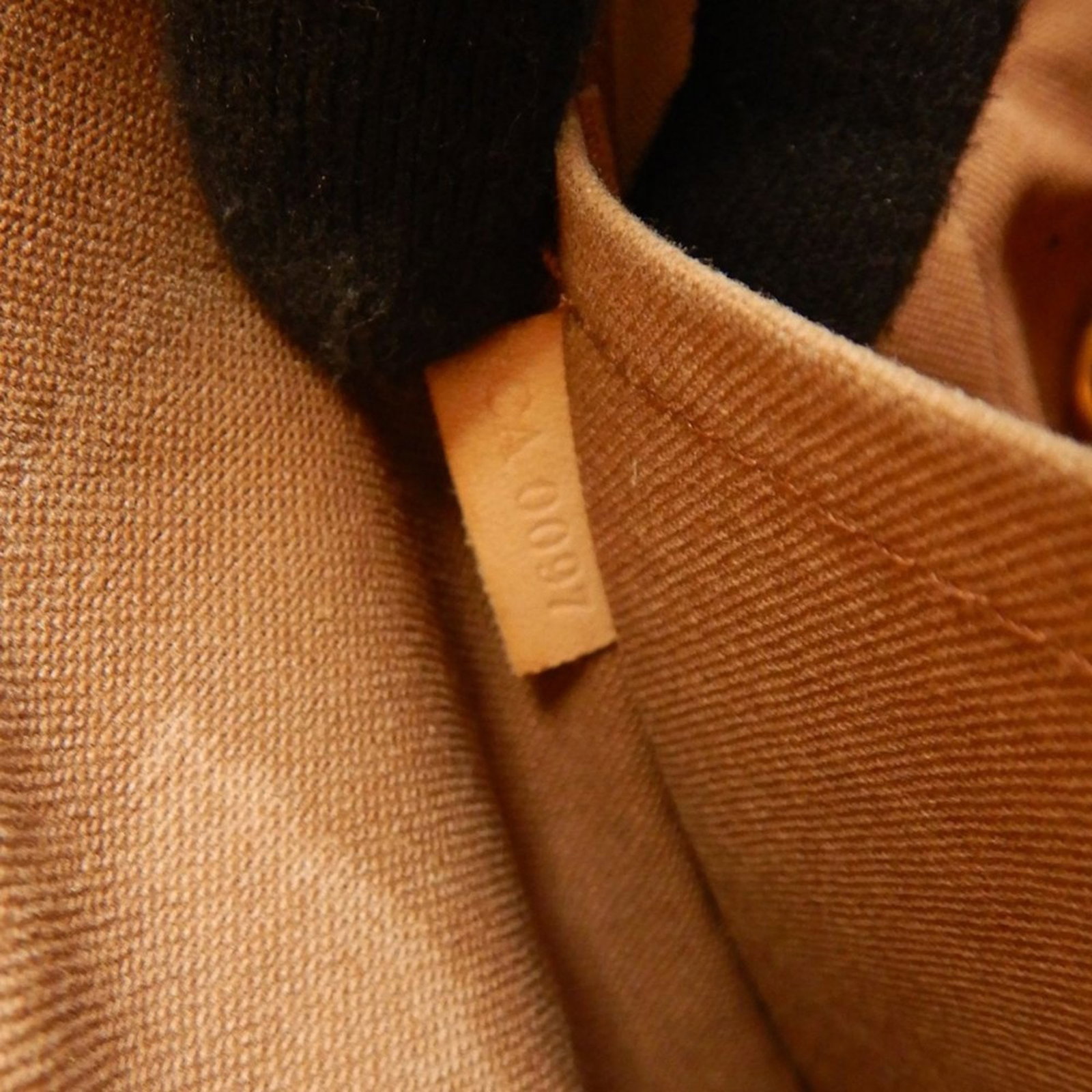 Louis Vuitton Monogram Briefcase - 20