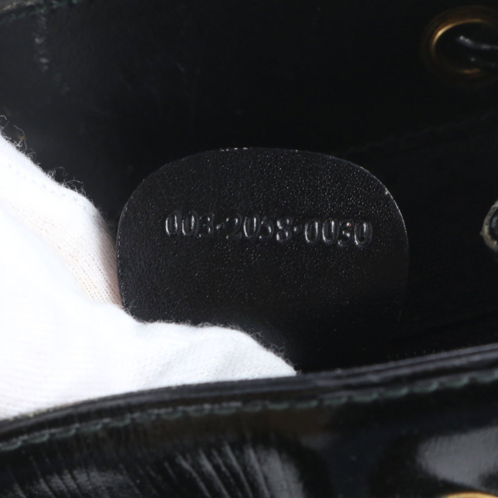 Gucci Leather Shoulder Backpack - 11