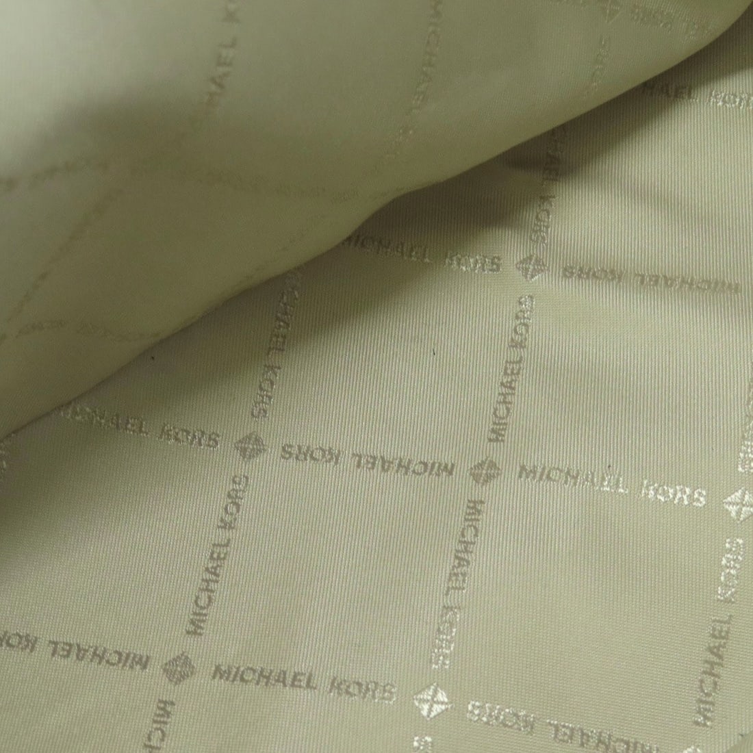 Michael Kors Logo Leather Tote Bag - 8