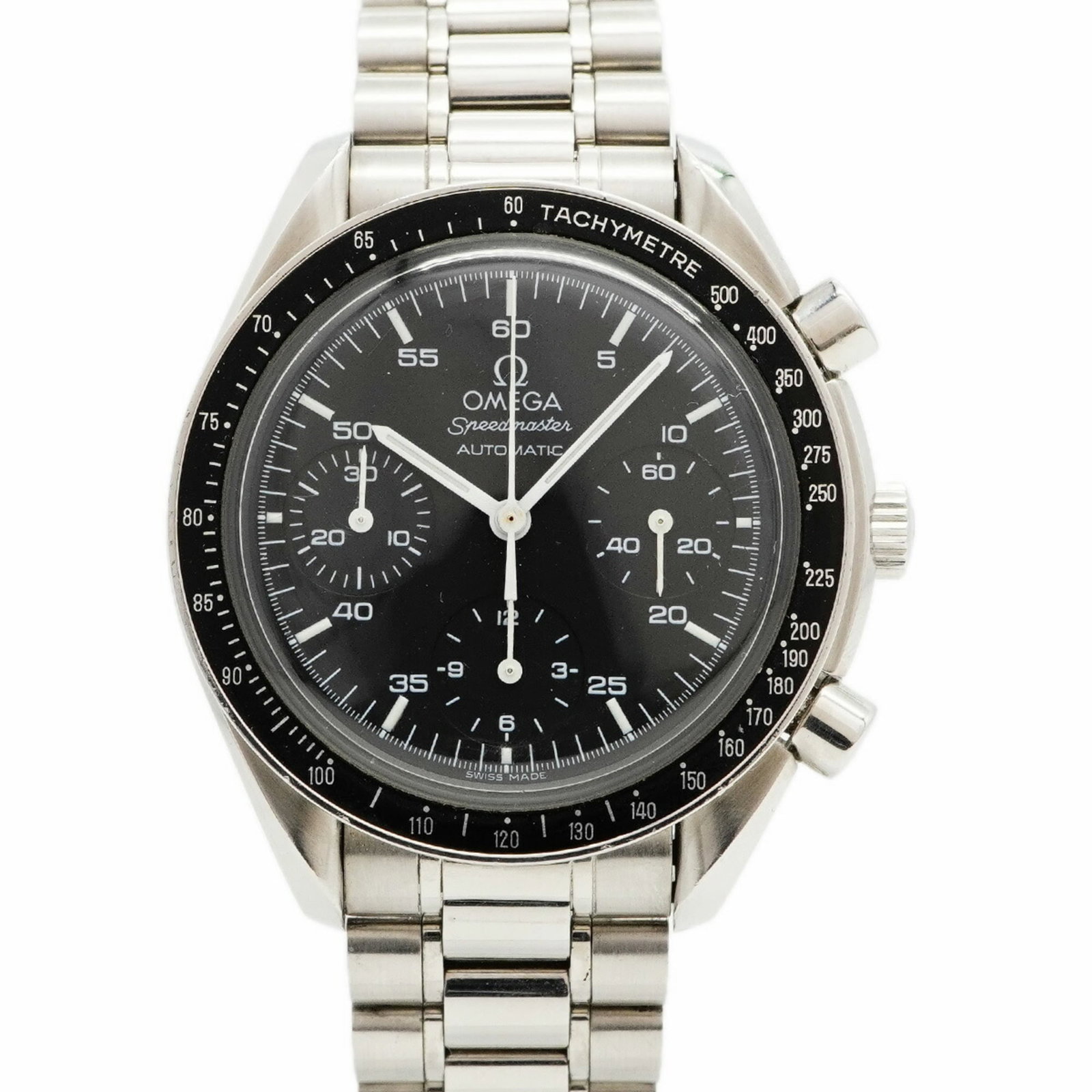 Wristwatch Omega: Wristwatch Omega A stylish and durable Omega wristwatch, with its sleek 39mm stainless steel case and black dial, is up for grabs. Despite being used, this timepiece remains in acceptable condition, m