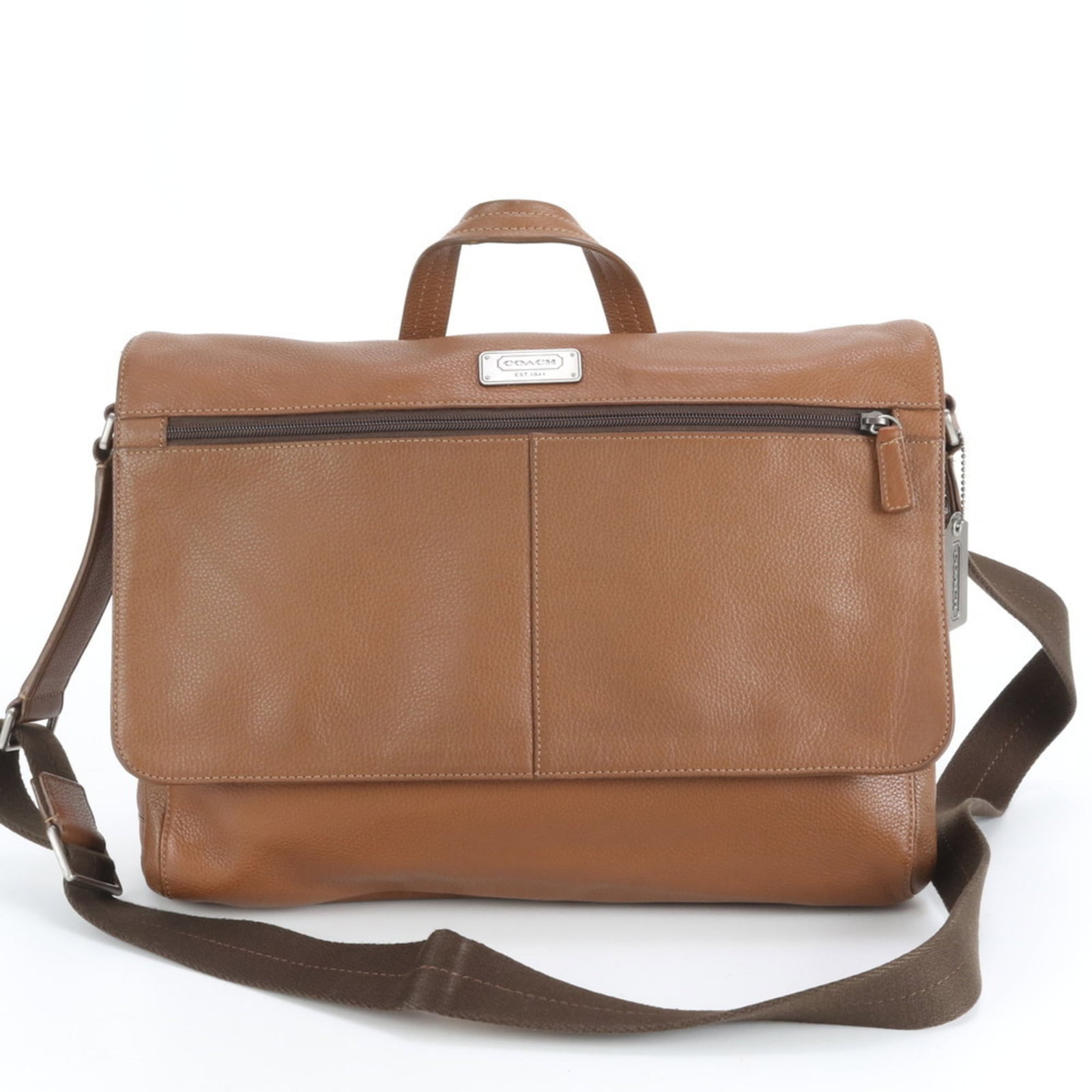 Coach Leather Shoulder Bag: Coach Leather Shoulder Bag A timeless Coach leather shoulder bag in rich brown, perfect for adding a touch of sophistication to your daily commute or work attire. With its sturdy 136cm strap and comfo