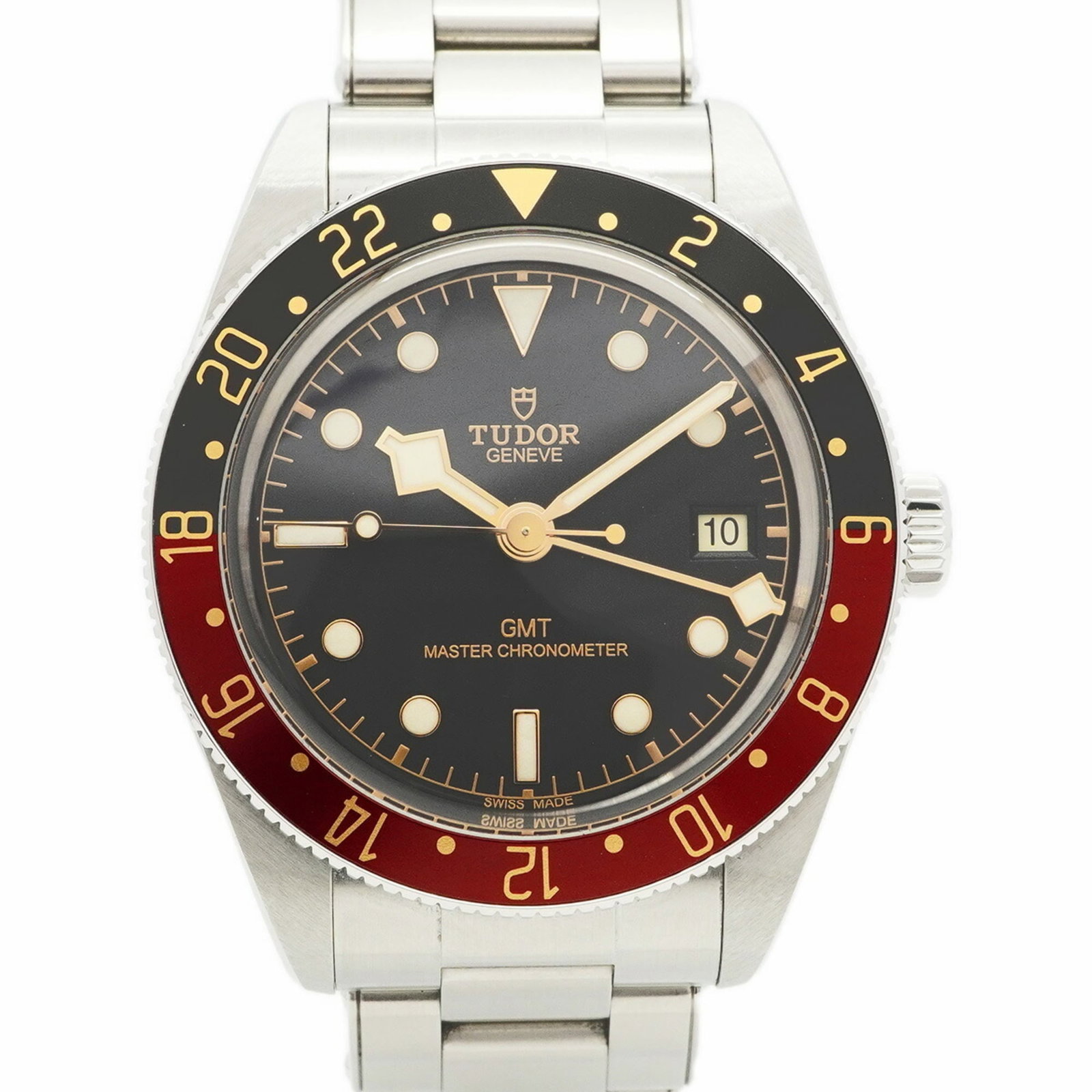 Wristwatch Tudor: Wristwatch Tudor A classic Tudor wristwatch, this 39.4mm stainless steel timepiece boasts a sleek black dial and a durable case that's withstood the test of time. With its understated elegance and rob