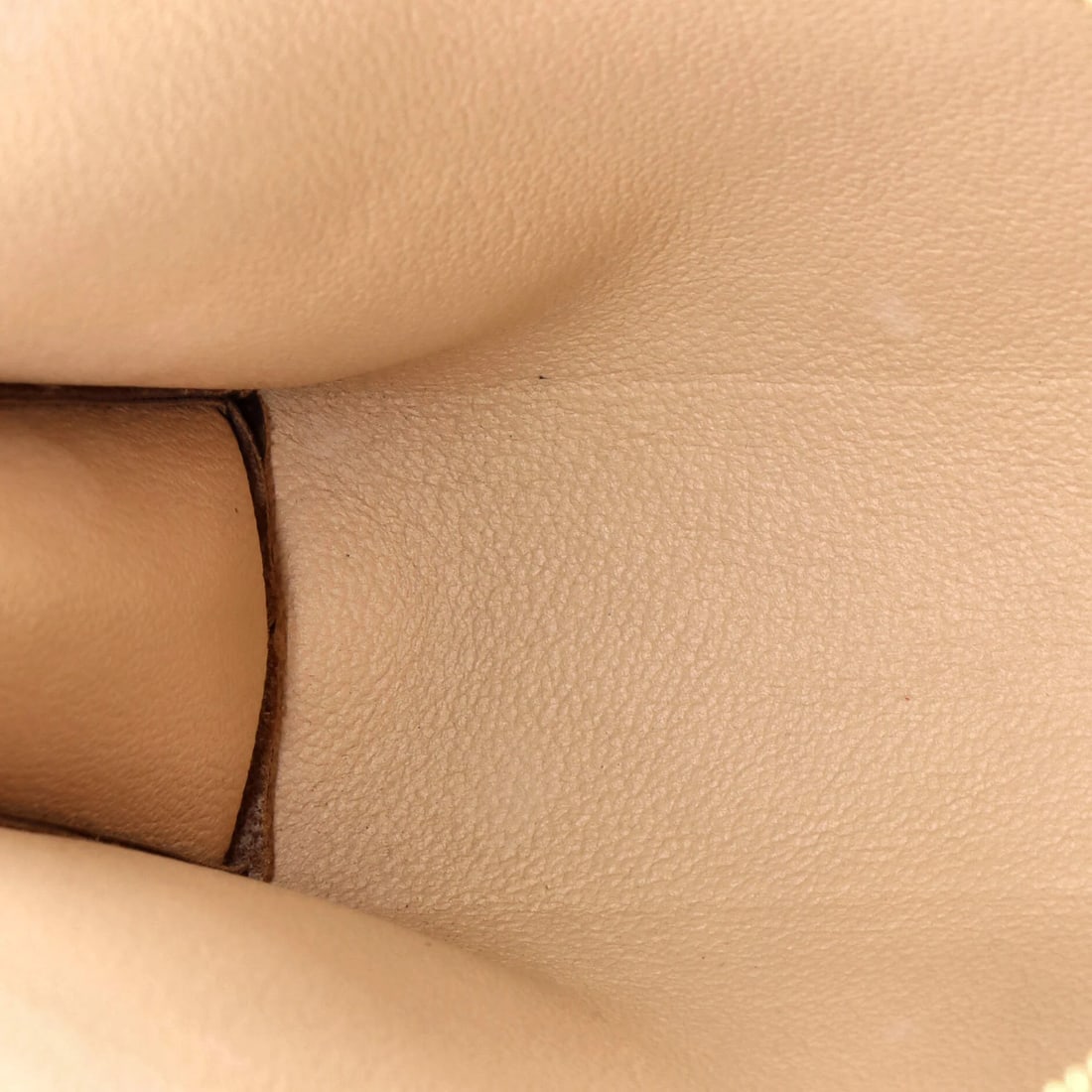 Louis Vuitton Monogram Canvas Toiletry Pouch - 26 - 5