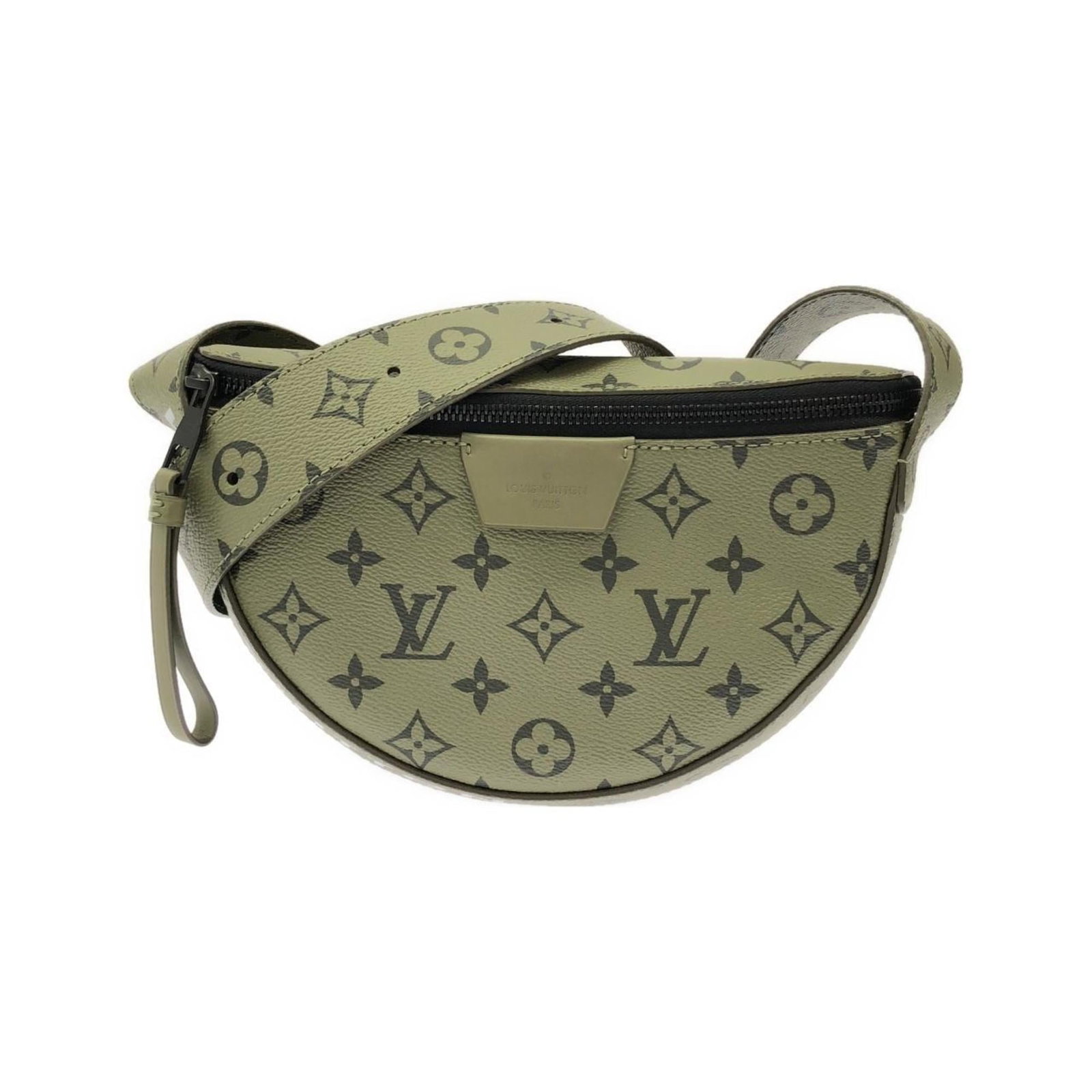Louis Vuitton Coated Canvas Shoulder Bag: Louis Vuitton Coated Canvas Shoulder Bag A pre-owned Louis Vuitton shoulder bag in khaki coated canvas, boasting the iconic LV monogram pattern and silver hardware, adds a touch of timeless sophistica