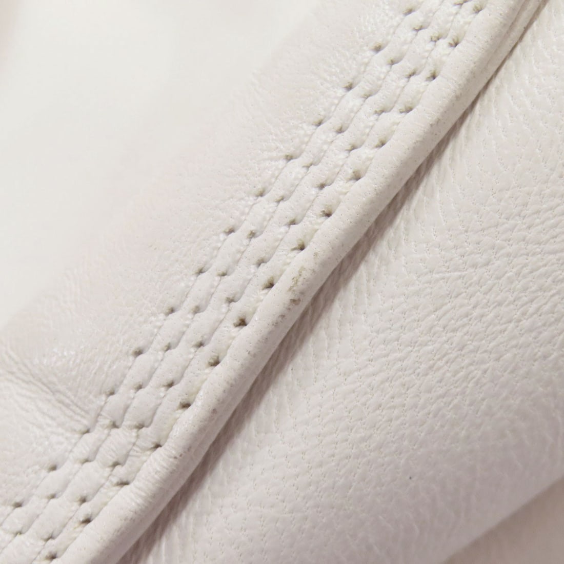 Lambskin LOEWE anagram Handbag - 13