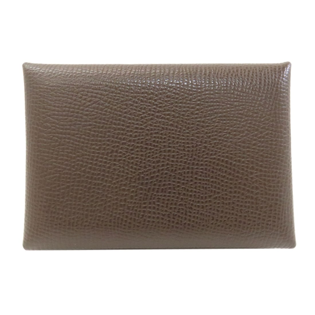 Epsom HERMES Calvi Duo Ecorse SilverHardware Card Case: Epsom HERMES Calvi Duo Ecorse SilverHardware Card Case Elevate your everyday with the elegant Epsom HERMES Calvi Duo Card Case, crafted from rich brown leather and adorned with silver hardware accents