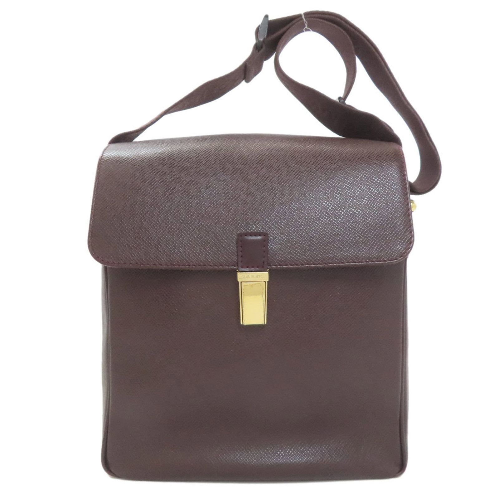 Louis Vuitton Shoulder Bag - Taiga Leather: Louis Vuitton Shoulder Bag - Taiga Leather Elevate your everyday style with this pre-loved Louis Vuitton Taiga Leather shoulder bag, boasting the iconic Acajou leather color and timeless design that d