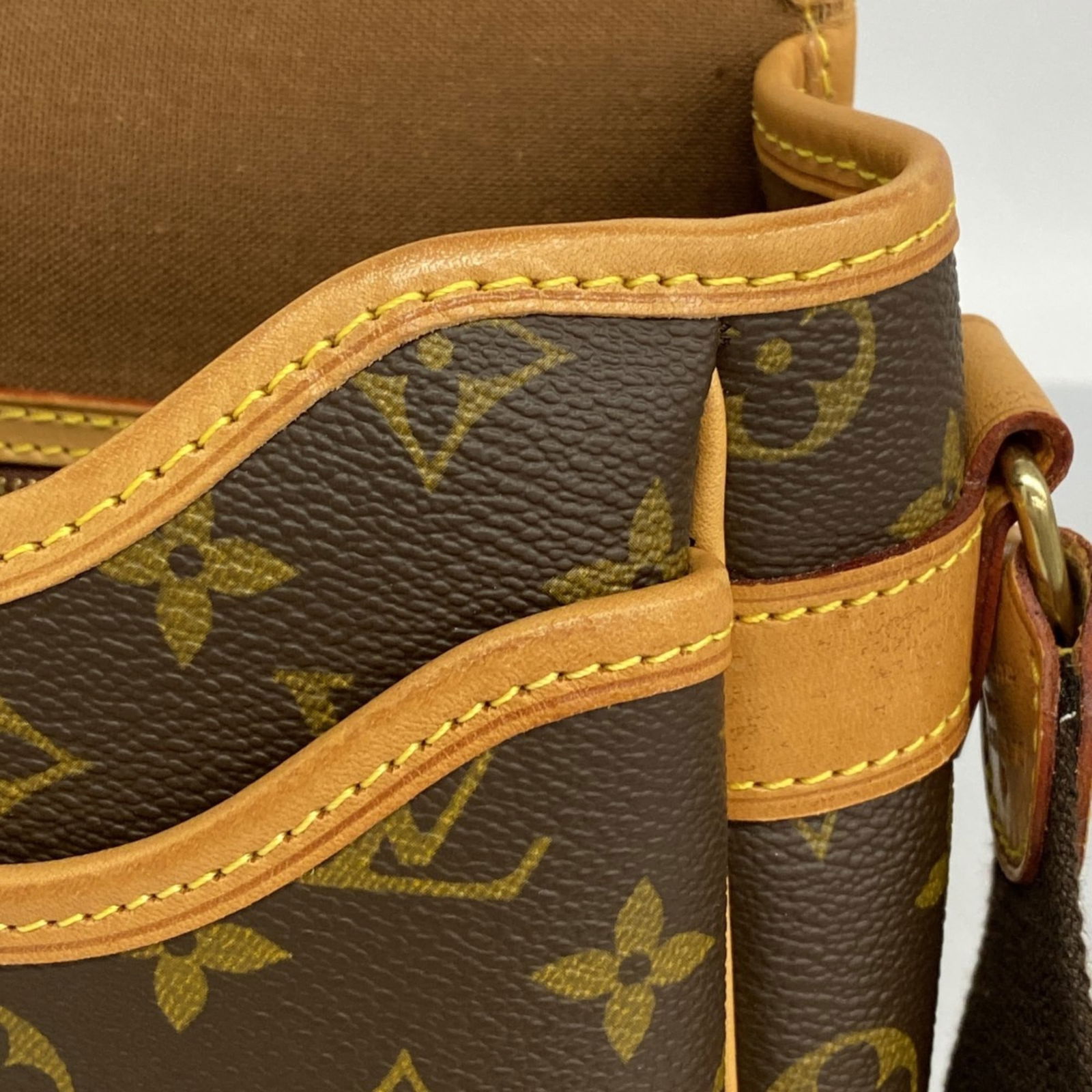 Bag Louis Vuitton Shoulder - 11