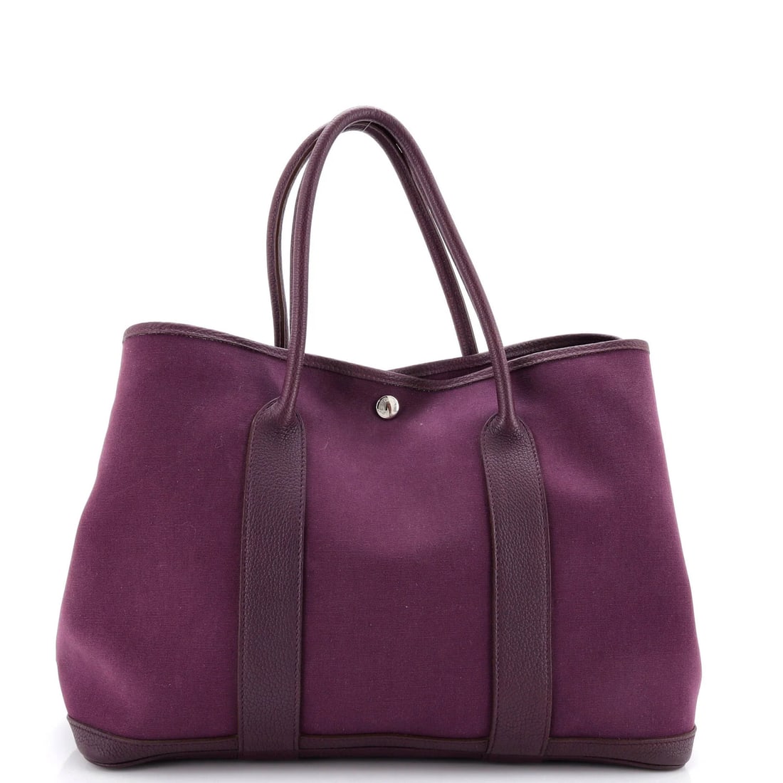Hermes Garden Party Tote - Toile & Leather, 36: Hermes Garden Party Tote - Toile & Leather, 36 A vibrant purple canvas tote from the iconic Garden Party collection, adorned with timeless Toile de Jouy prints and rich leather accents. This stylish b