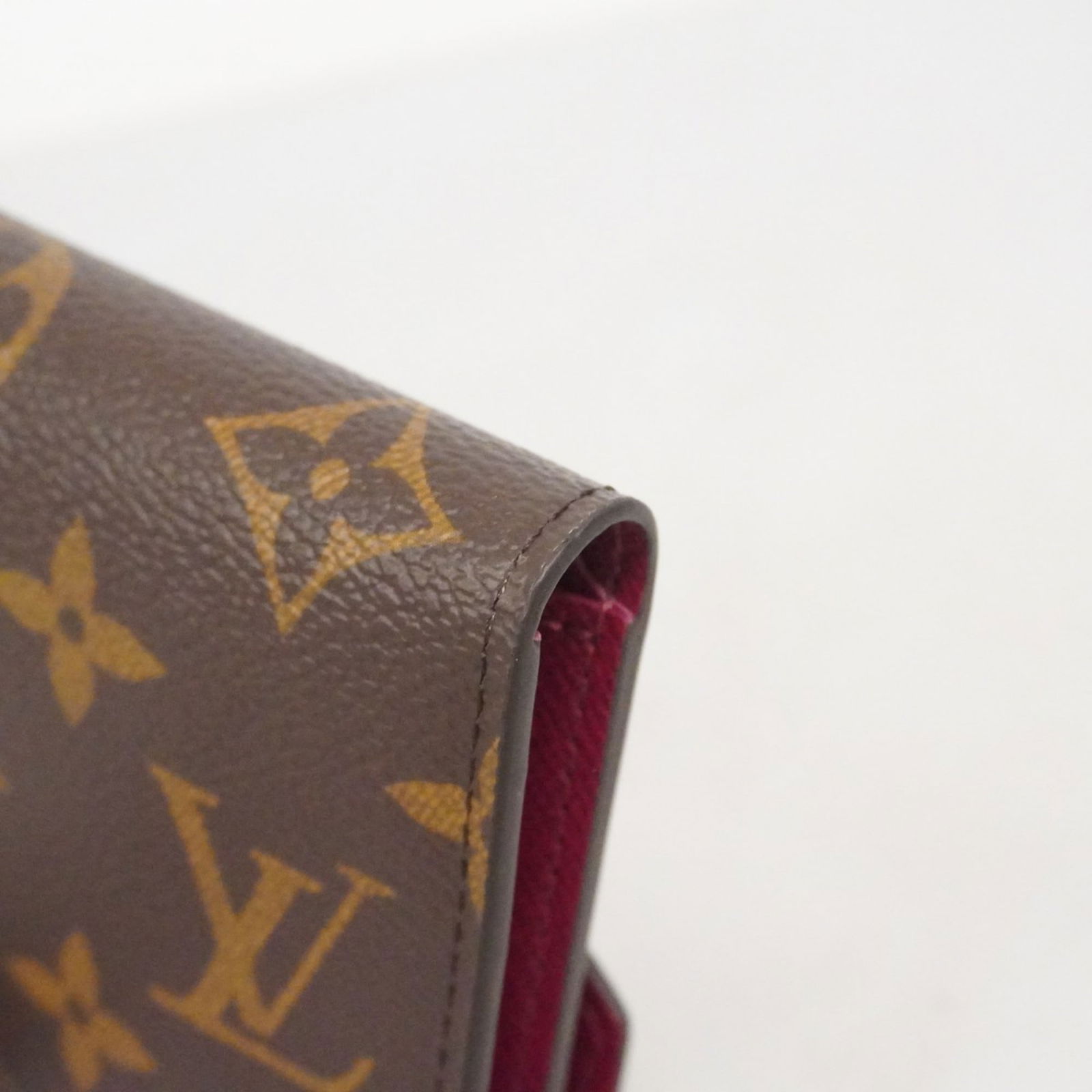 Louis Vuitton Tri-Fold Wallet - 6