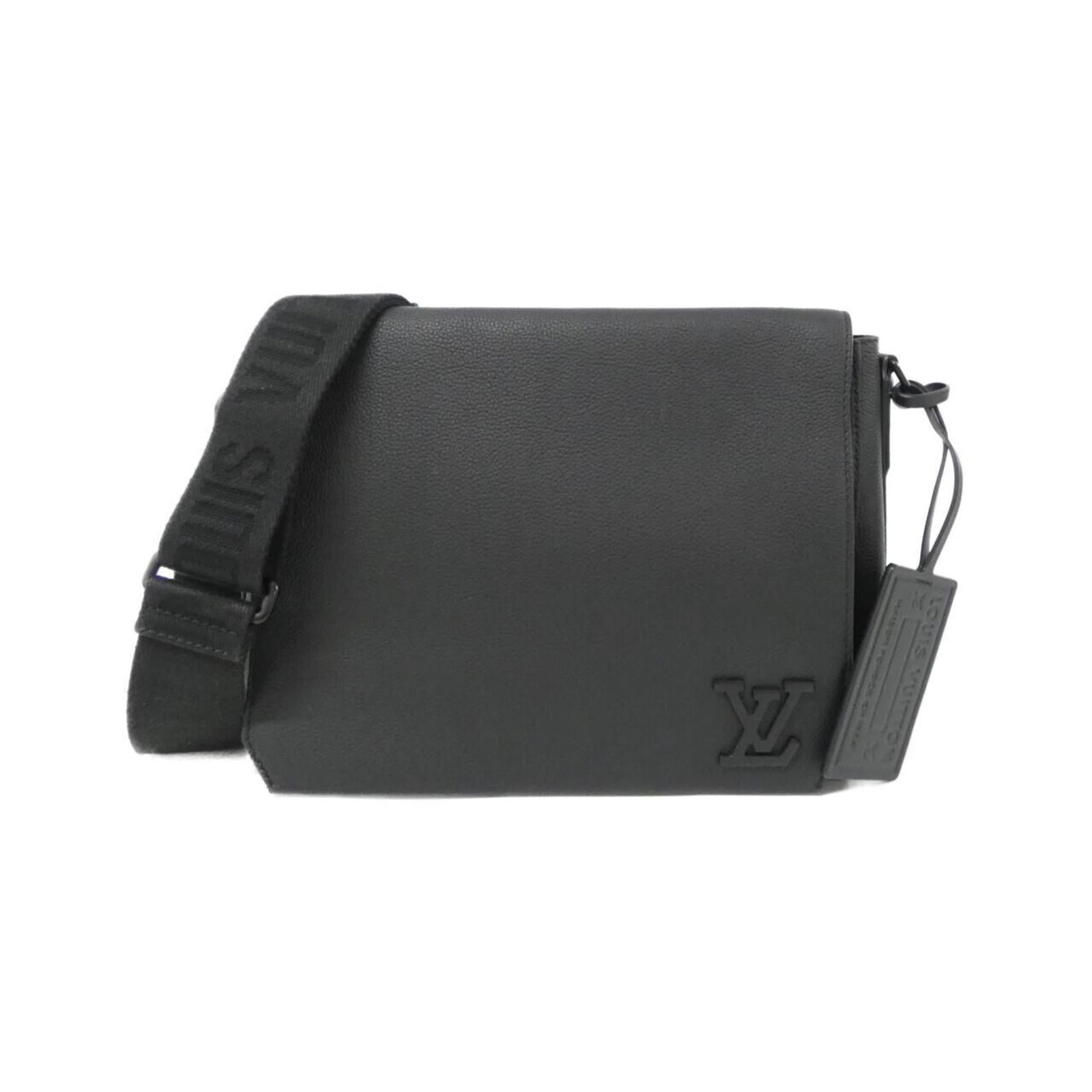 Louis Vuitton Leather Shoulder Bag: Louis Vuitton Leather Shoulder Bag A timeless piece from the iconic Louis Vuitton brand, this black leather shoulder bag boasts classic LV monogramming and premium calf leather construction, exuding e