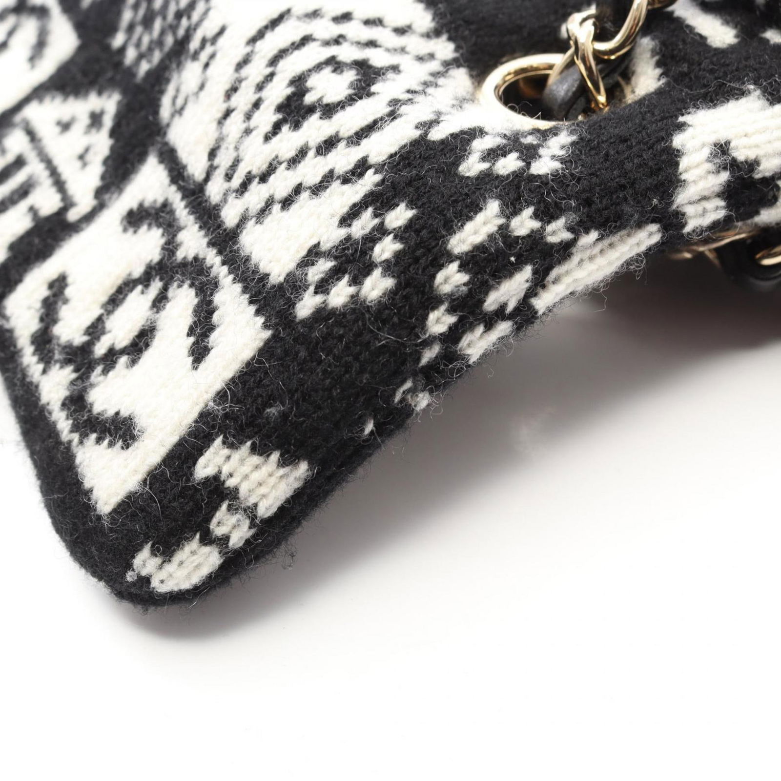 Chanel Wool Shoulder Bag - 8