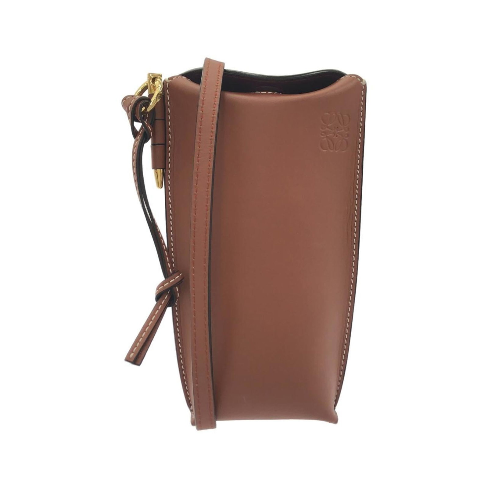 Loewe Leather Shoulder Bag: Loewe Leather Shoulder Bag Elevate your everyday with the timeless Loewe Leather Shoulder Bag, crafted from rich calfskin and adorned with elegant gold hardware. Its classic design and premium leather
