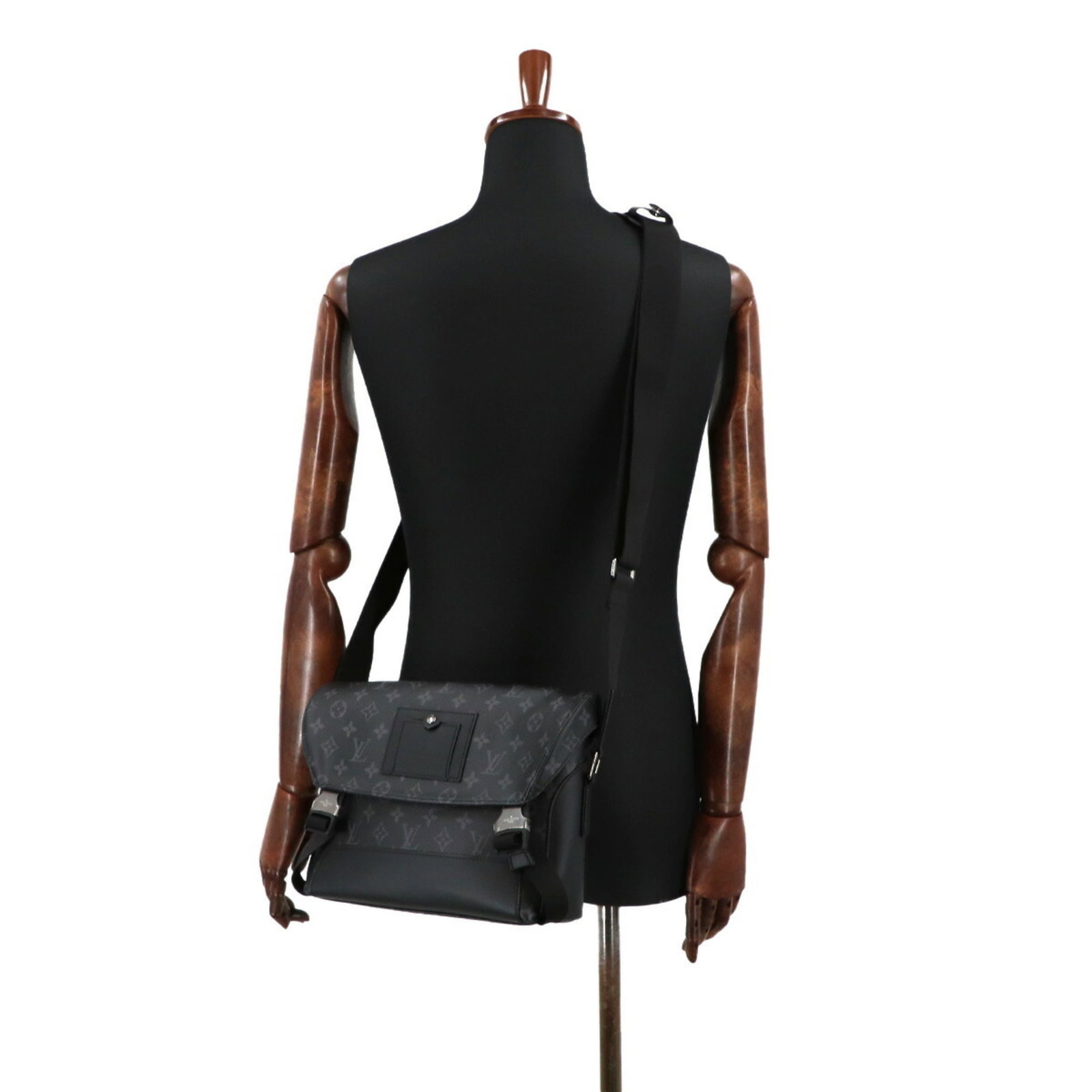 Louis Vuitton Monogram Eclipse Messenger Bag - 9