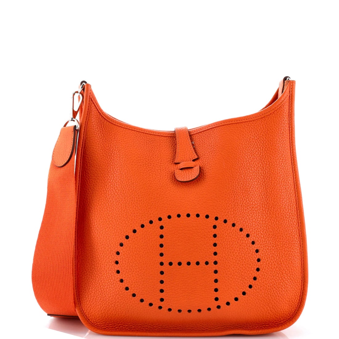 PM Hermes Evelyne Bag Gen III Clemence: PM Hermes Evelyne Bag Gen III Clemence The iconic PM Evelyne Bag Gen III Clemence from Herm?s is a vibrant orange cross-body bag that exudes effortless chic. With its signature Palladium hardware and